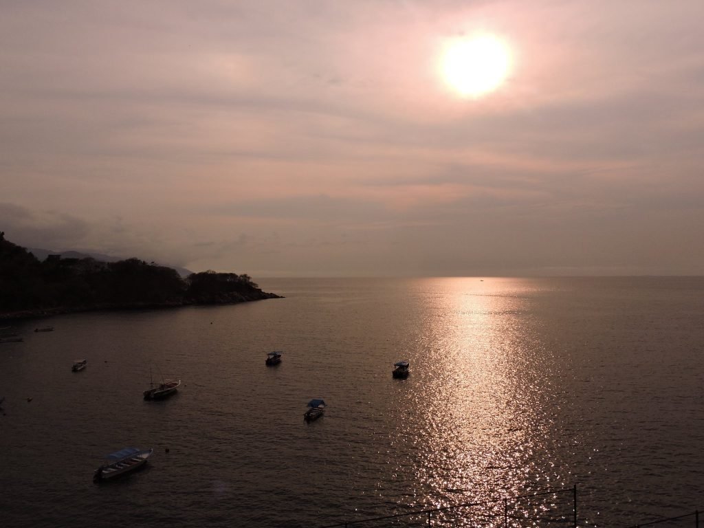Agua y sol — Lagos y mar · 2017–2025