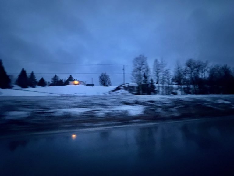 Azul invierno — Canadá · marzo 2026