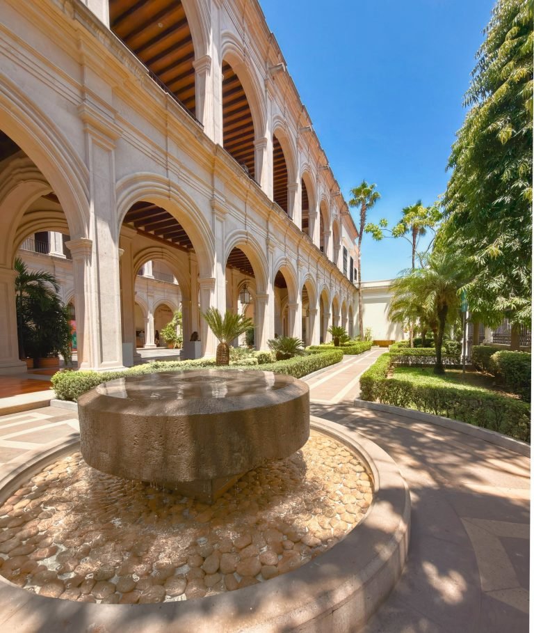 Patios y calles — Arquitectura · archivo
